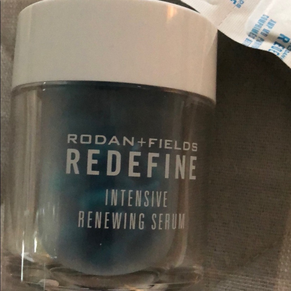Rodan + Fields Intensive Renewing Serum